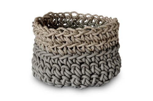 CANAPA HD2 - Basket in Neoprene & Natural Hemp yarn. Hand knitted.