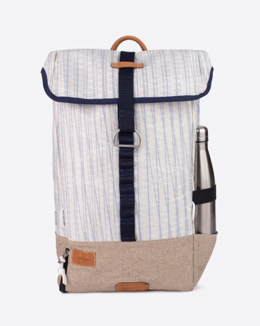 Backpack made of recycled sailcloth and linen.